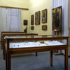 Η αίθουσα με το γραφείο του Πρίγκιπα Γεωργίου, άποψη από το εσωτερικό του Ιστορικού Μουσείου Ηρακλείου, 2003  (φωτ. Βασίλης Κοζωνάκης)